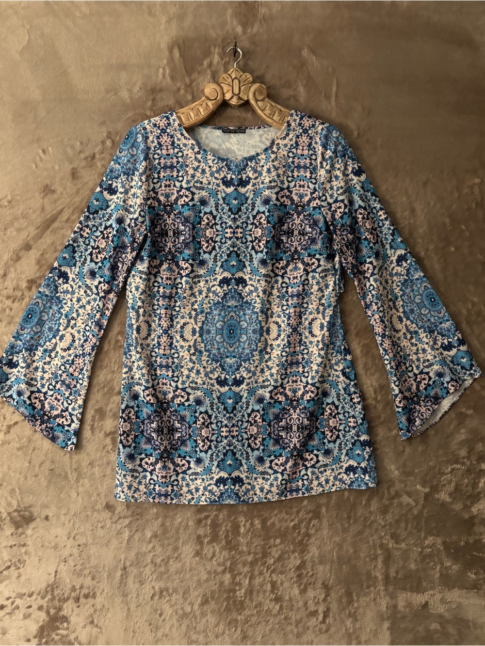 Shop the Trends Blue Medallion Print Scoop Neck Tunic Top Women’s Size L